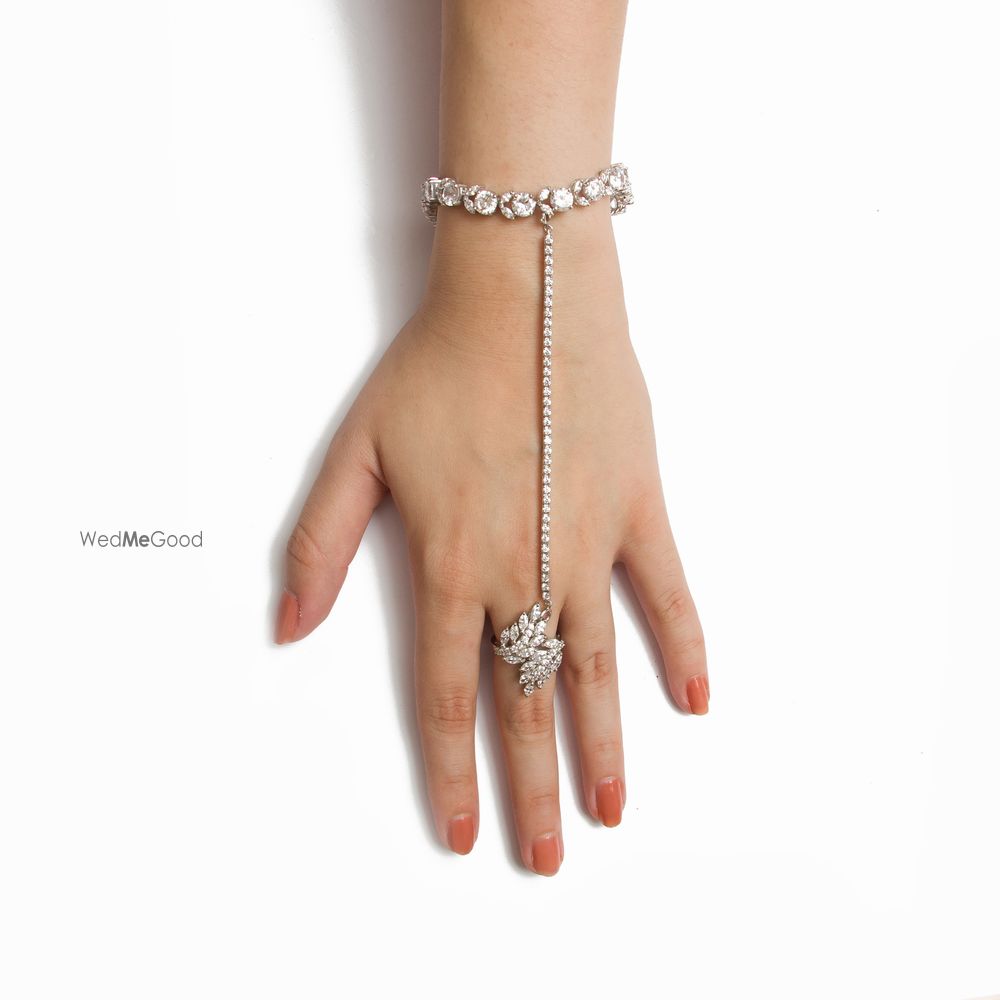 Photo By Très Zuri - Jewellery