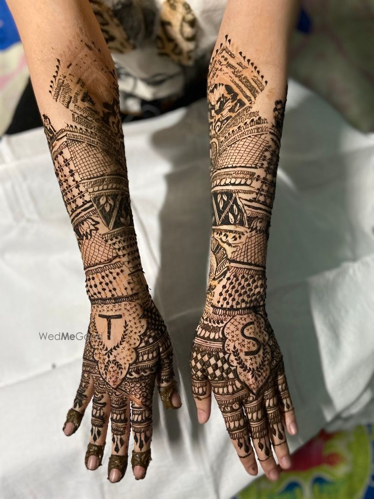 Photo By Geet Mehndi Arts - Mehendi Artist