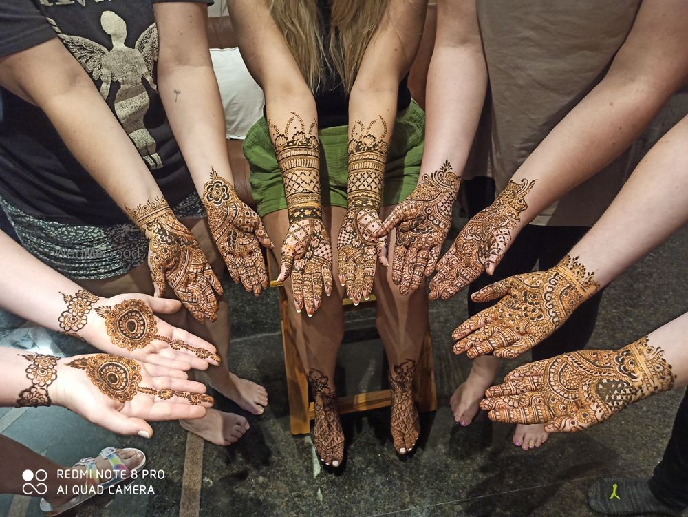 Photo By Geet Mehndi Arts - Mehendi Artist