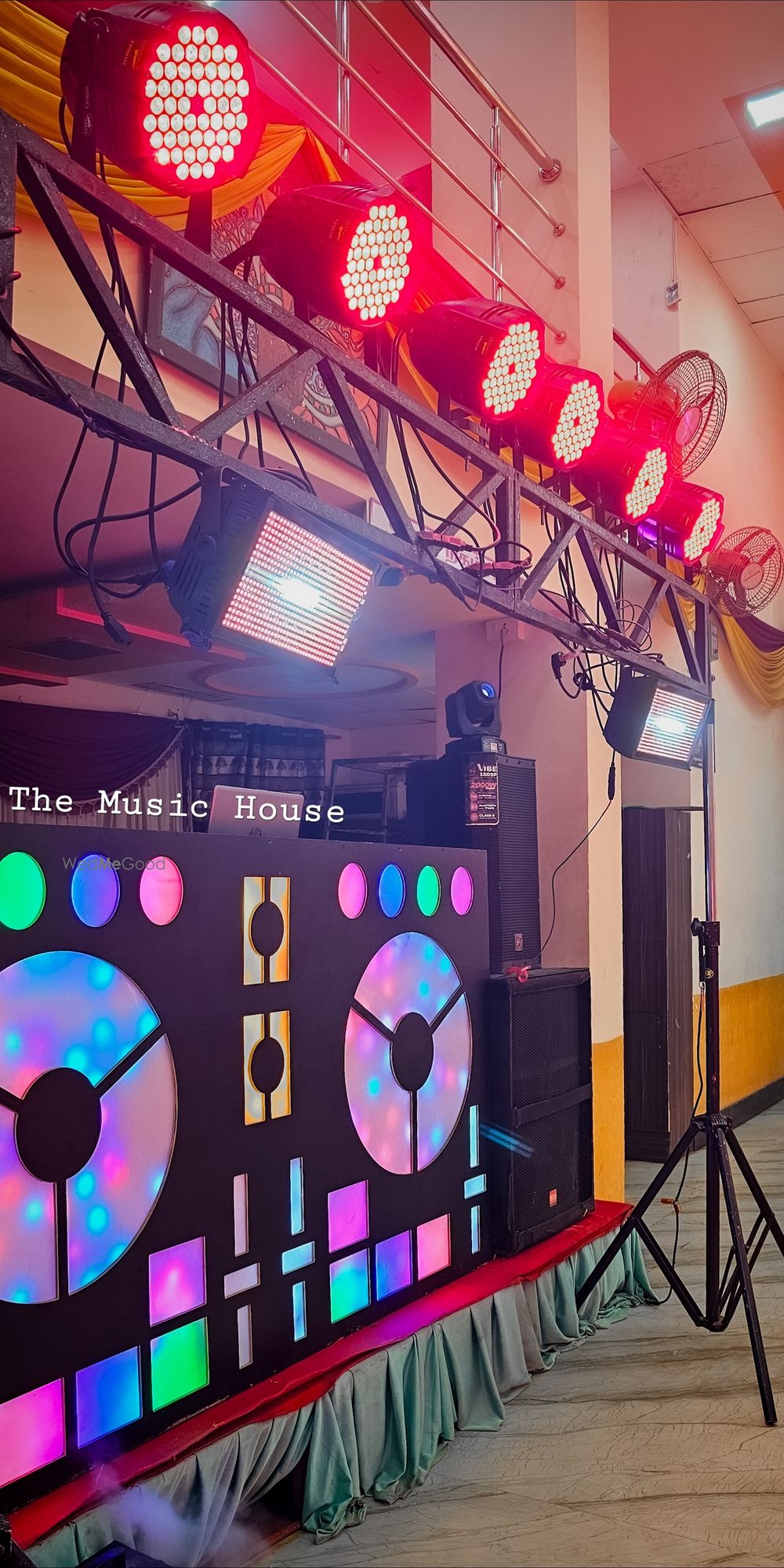 Photo By The Music House - DJs