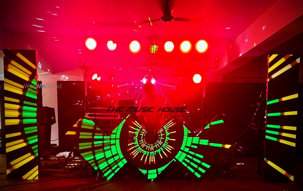 Photo By The Music House - DJs