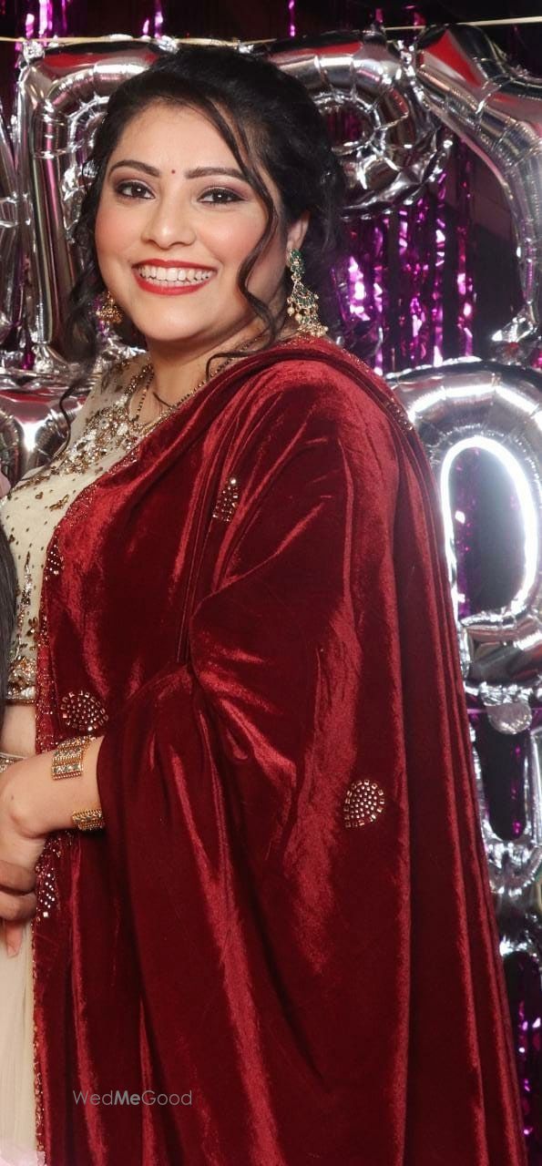 Photo By Aastha Makeovers - Bridal Makeup Artists