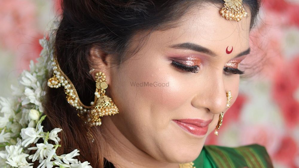 Neha Nikumbh Makeup Artist