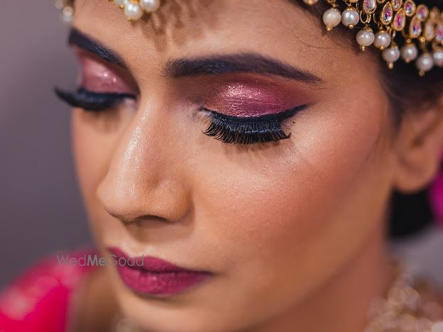 Photo By Naishaa Parekh Makeovers  - Bridal Makeup