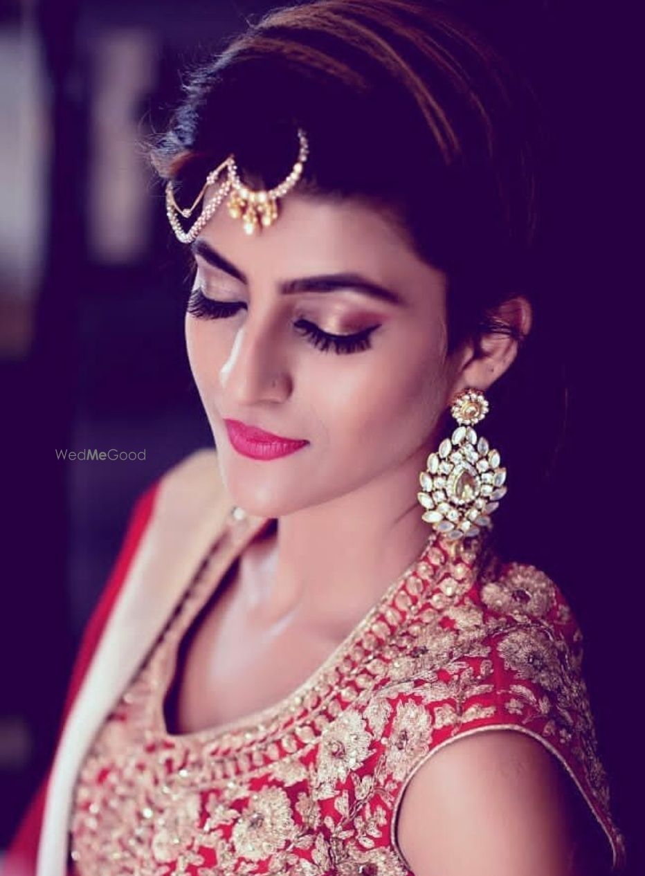 Photo By Swati's Beauty Salon Spa and Training Institute - Bridal Makeup