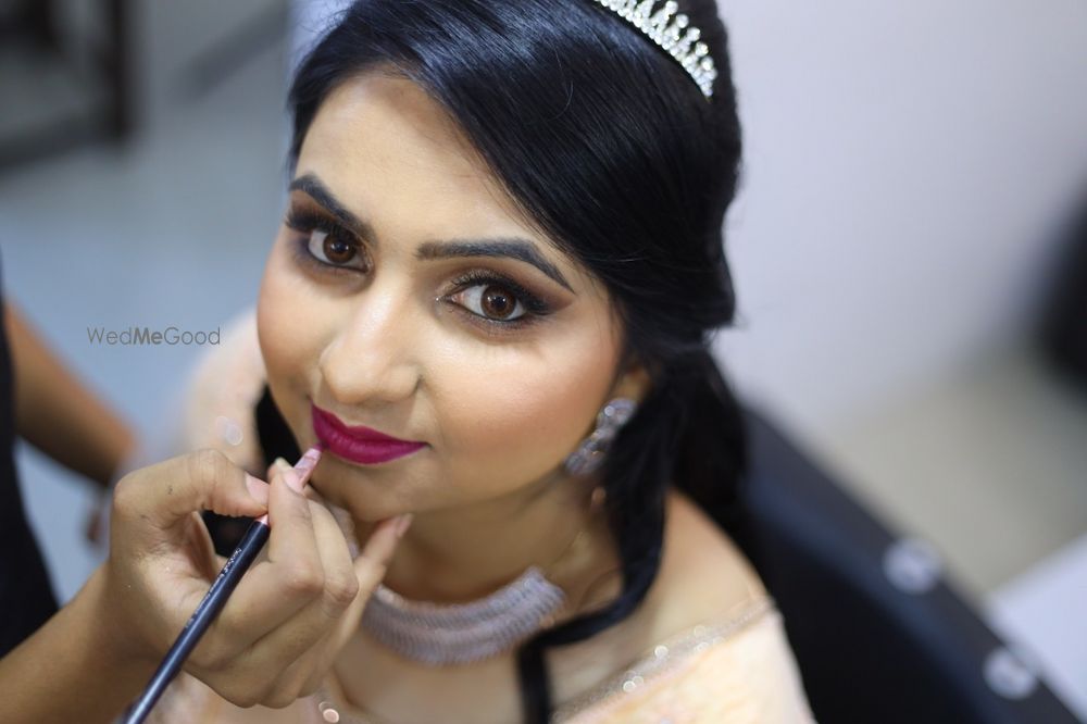 Photo By Swati's Beauty Salon Spa and Training Institute - Bridal Makeup