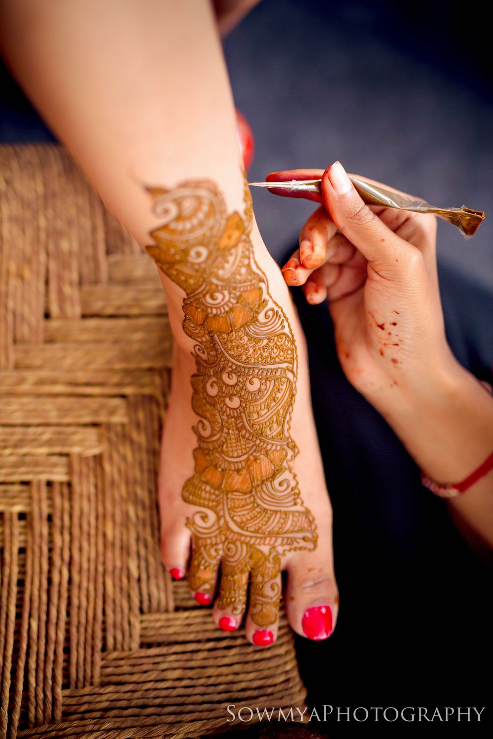 Photo of Bridal feet mehendi design with space on the side