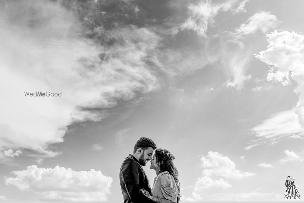 Photo By Wedding Pictures Studio - Photographers