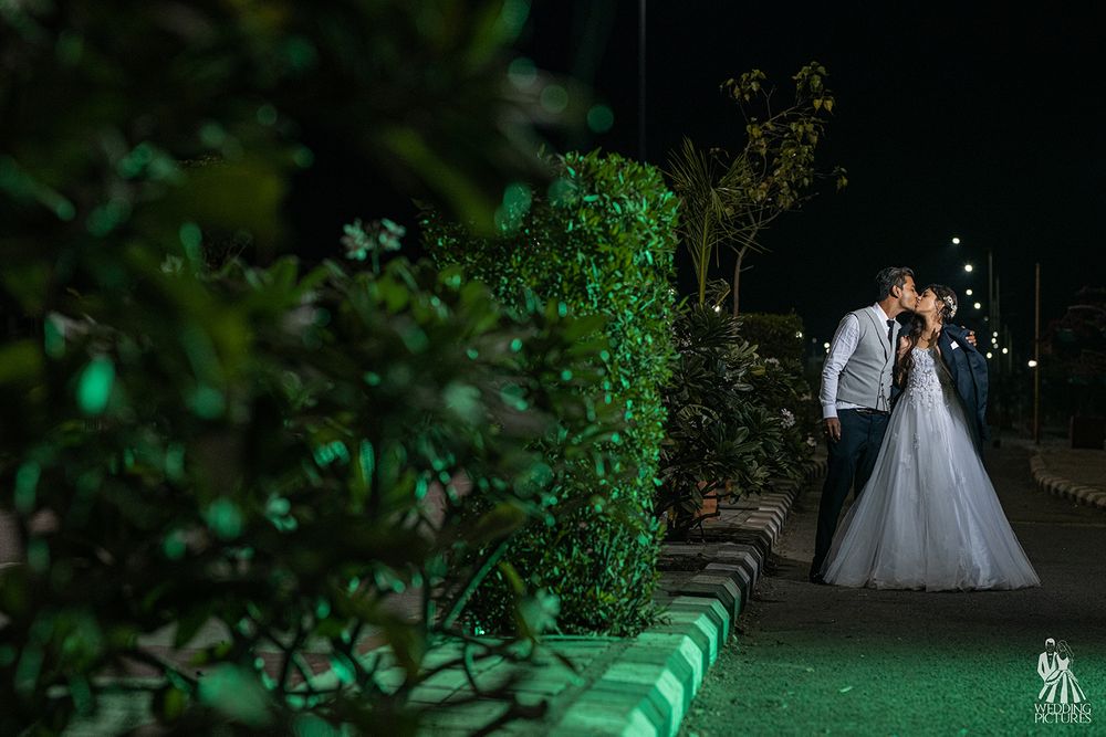 Photo By Wedding Pictures Studio - Photographers