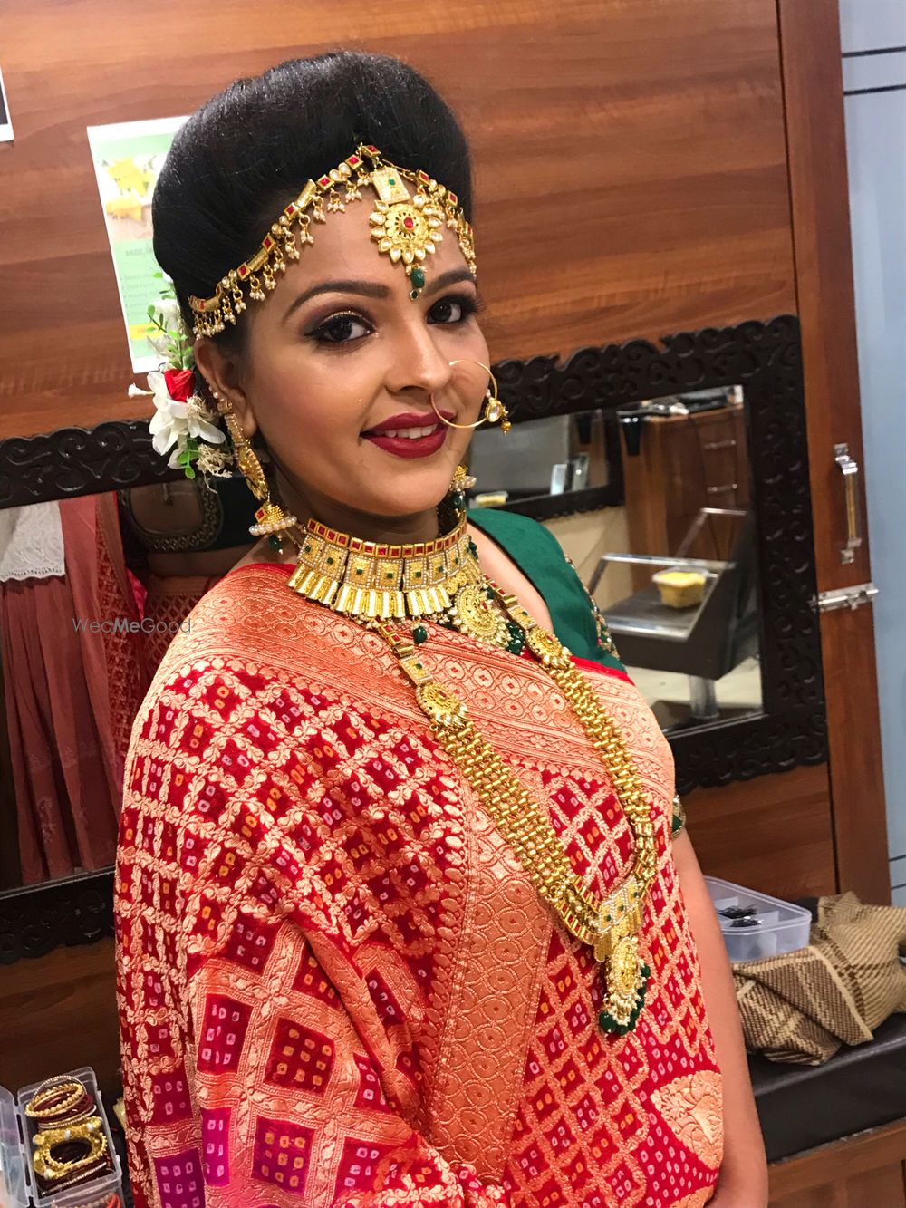 Photo By Makeovers by Vaibhavi - Bridal Makeup