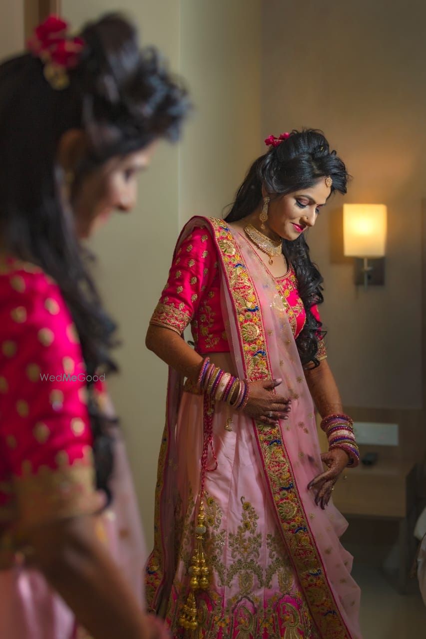 Photo By Makeovers by Vaibhavi - Bridal Makeup