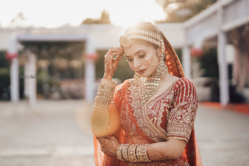 Photo By The Wedding Doors - Photographers