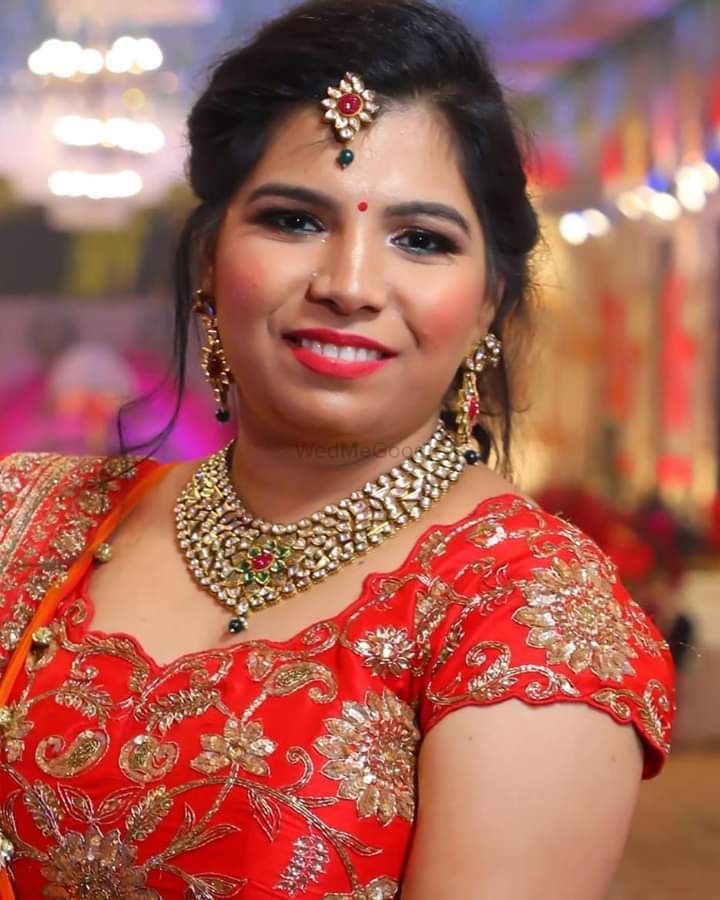 Photo By Strokes by Shikha - Bridal Makeup