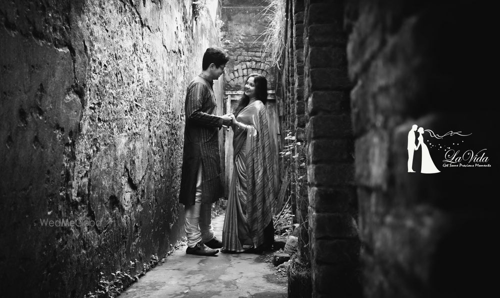 Photo By La Vida - Photographers