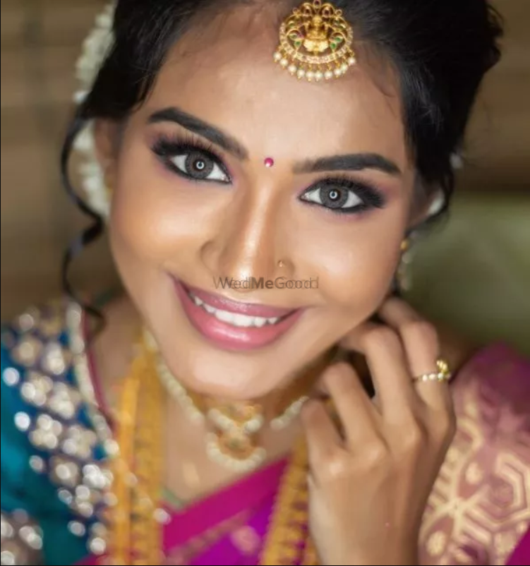 Photo By Makeup Artistry by Shyamala - Bridal Makeup
