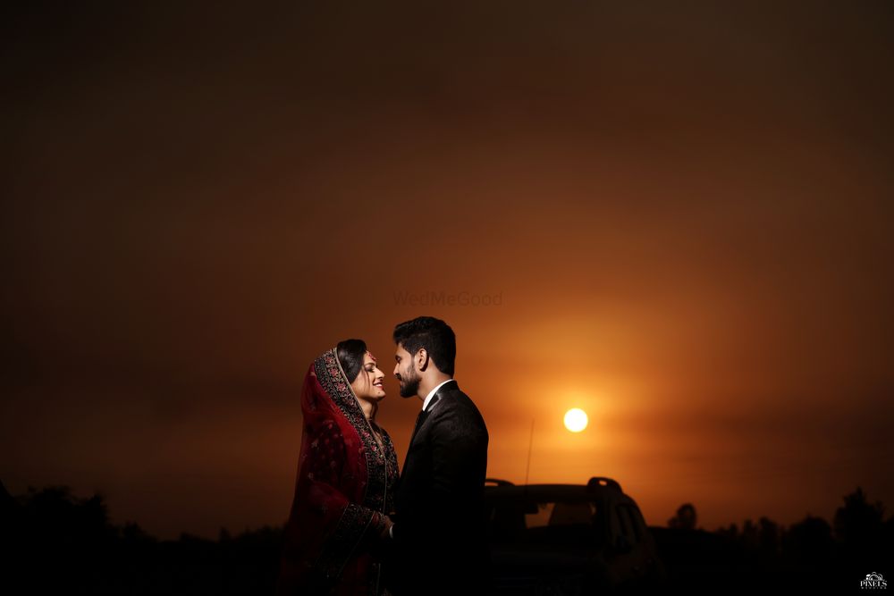 Photo By Pixels Wedding - Photographers