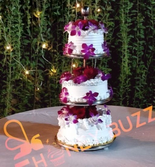 Photo By Honeybuzz Cake & Confectioneries - Cake