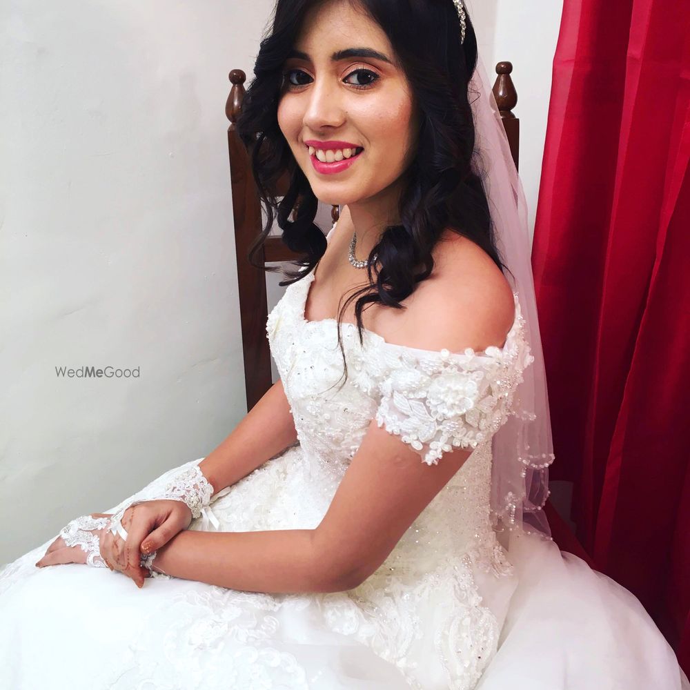 Photo By Hair and Makeup by Bulbul Lakhmna - Bridal Makeup