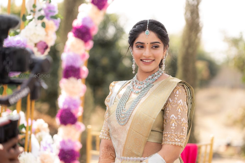 Photo By Bulbul Lakhmna Makeup Artist - Bridal Makeup Artists