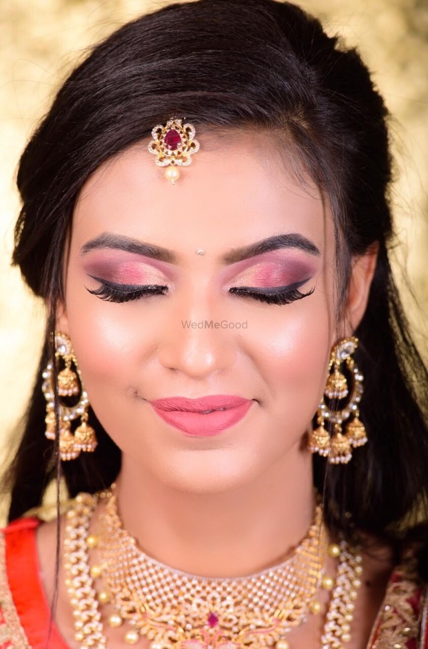 Photo By The Palette by Tejaswini - Bridal Makeup