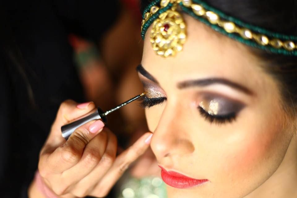 Photo By Makeup by Shagun - Bridal Makeup