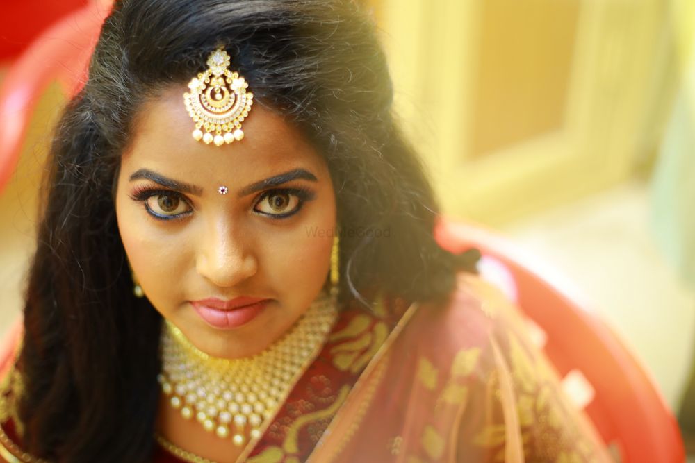 Photo By Janani Mohan Makeovers - Bridal Makeup