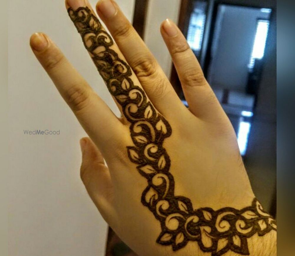 Photo By Faathzenna by Fathima Afrin - Mehendi Artist