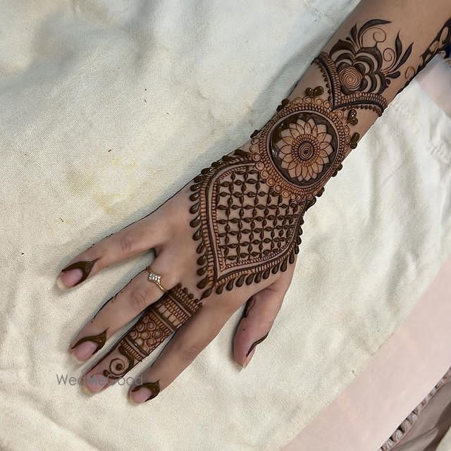 Photo By Pramod Mehandi Artist - Mehendi Artist