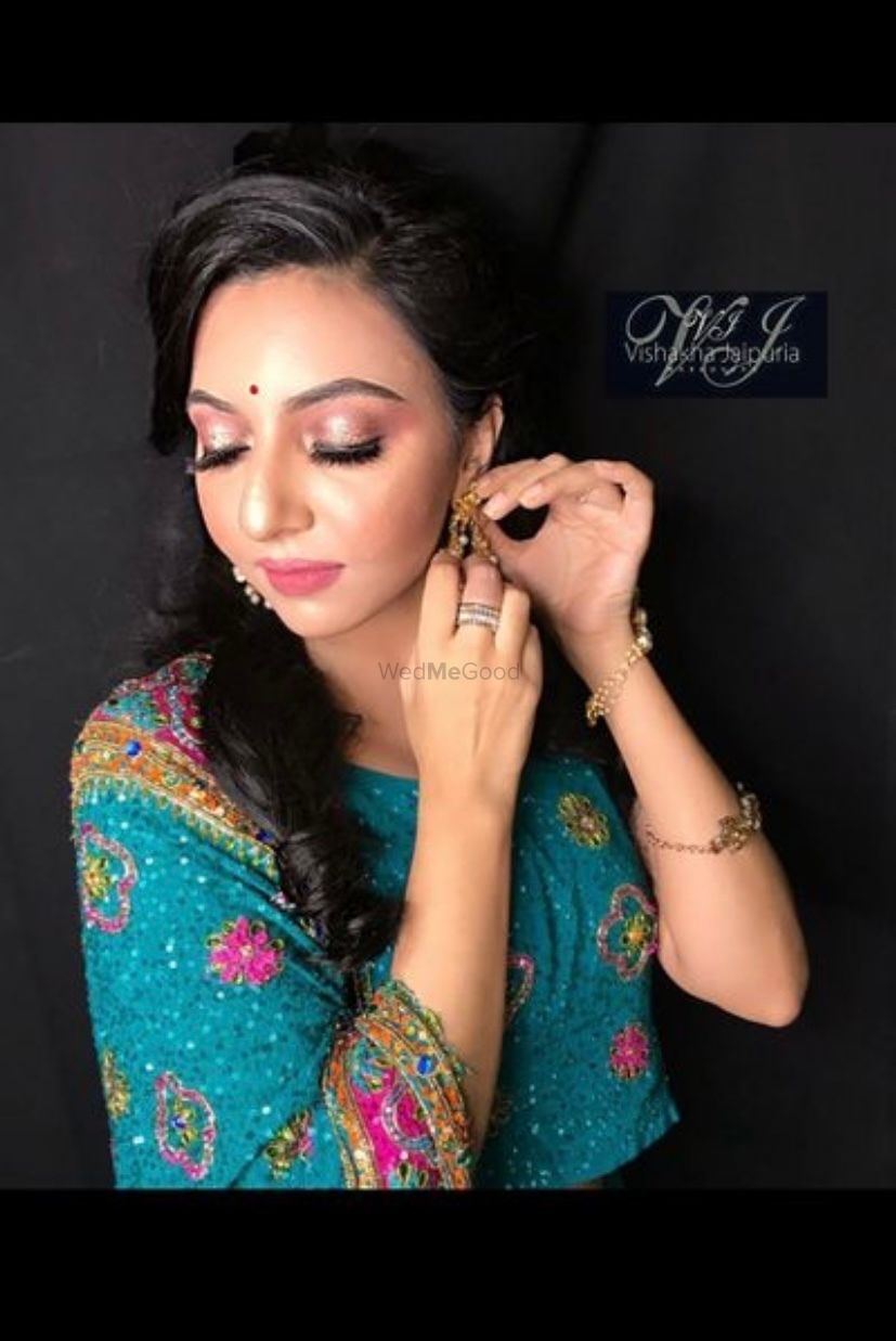 Photo By Vishakha Jaipuria Makeovers - Bridal Makeup