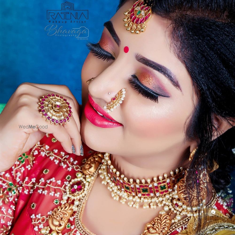 Photo By Ratna Makeup Artist - Bridal Makeup