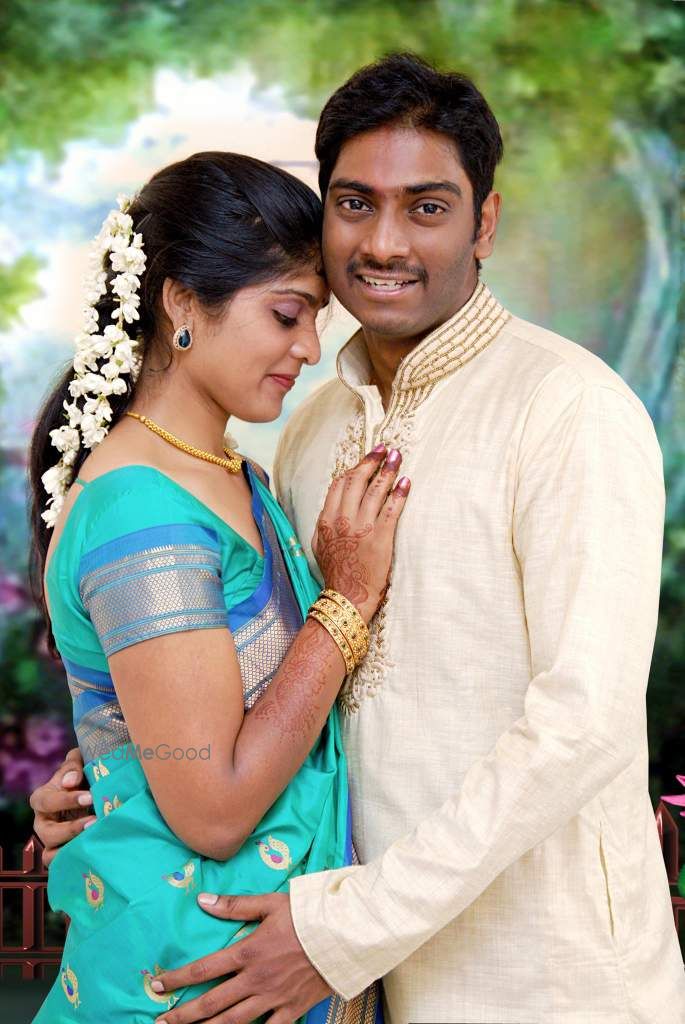 Photo By Vikesh Naik Photography - Photographers