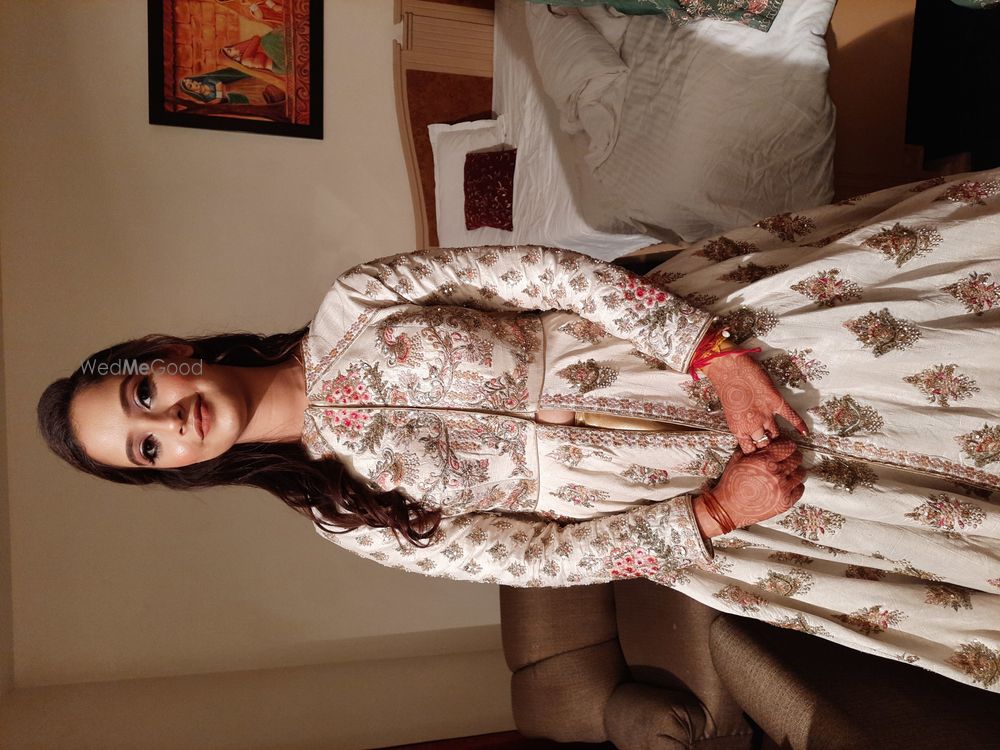 Photo By Makeup by Ayushi Rai - Bridal Makeup