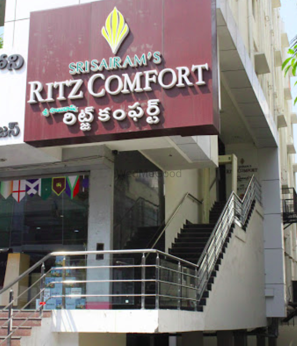 Photo By Ritz Comfort - Venues