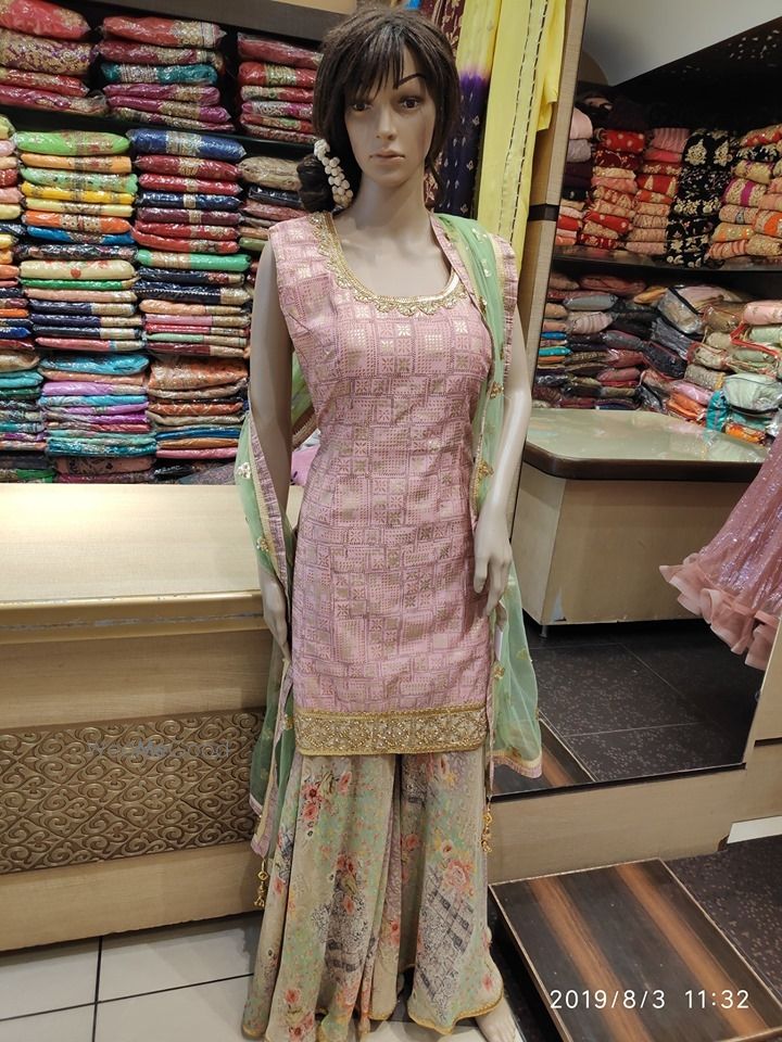 Photo By Glamour Meenu Emporium - Bridal Wear