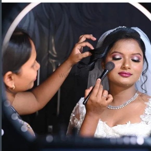 Photo By Alne Makeover - Bridal Makeup