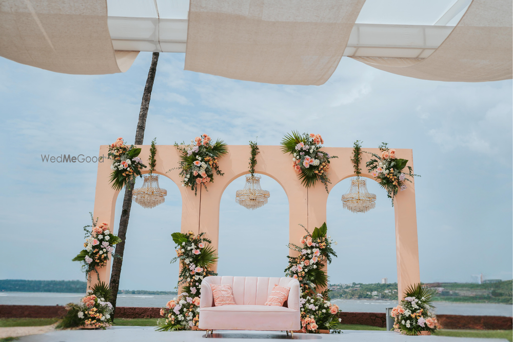 Photo By V4U Events - Wedding Planners