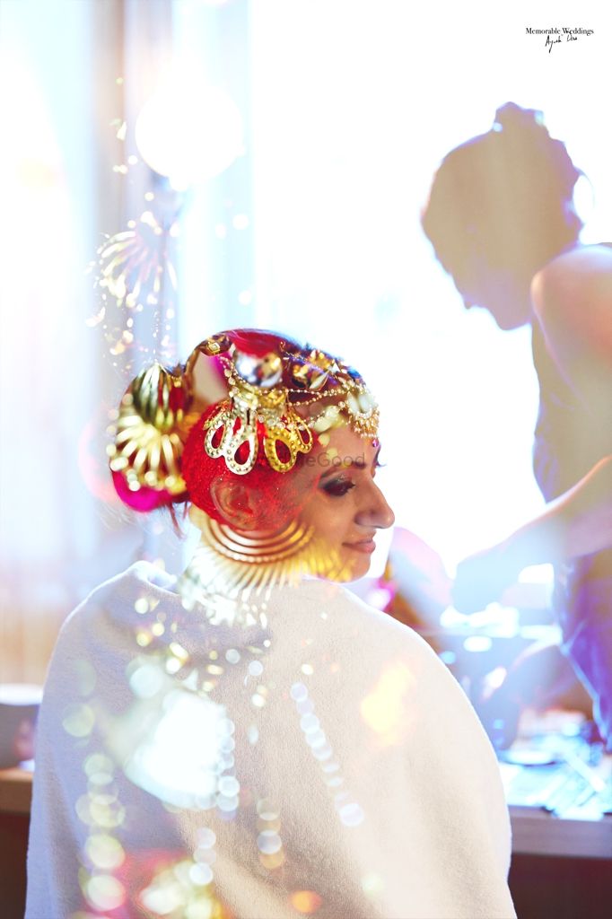 Photo By Strange Sadhu Weddings - Photographers