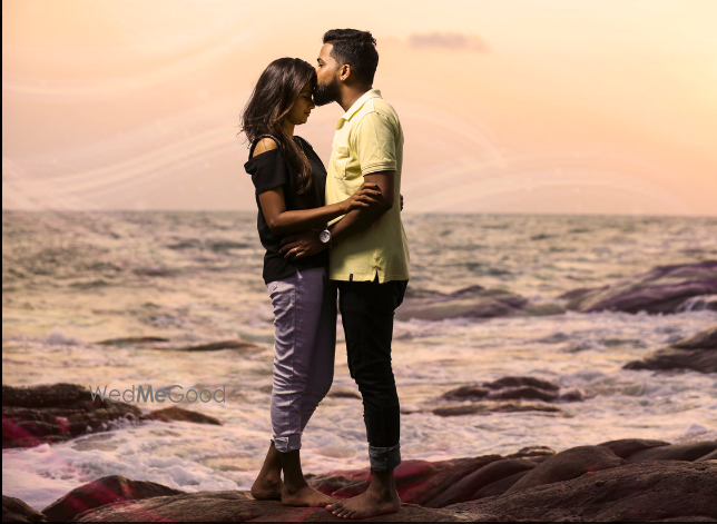 Photo By Master Studio - Photographers