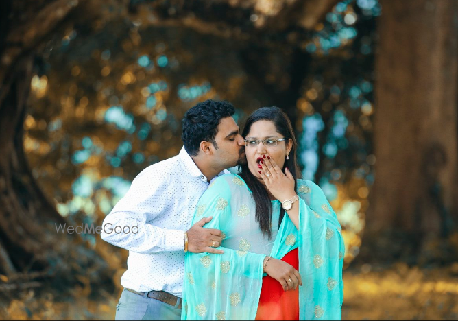 Photo By Master Studio - Photographers