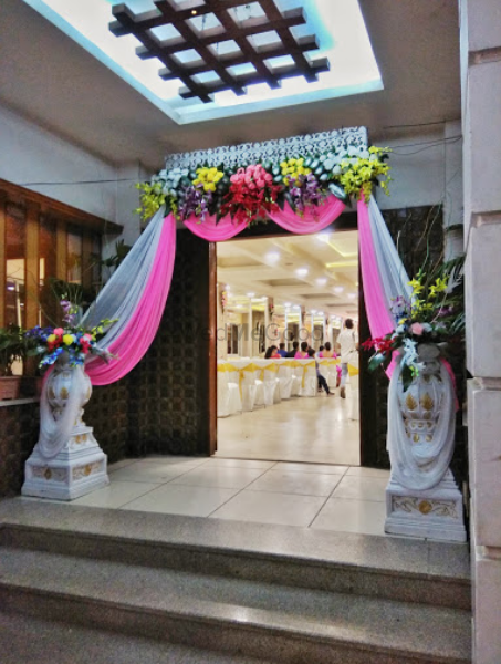 Photo By Divine Weddings - Venues