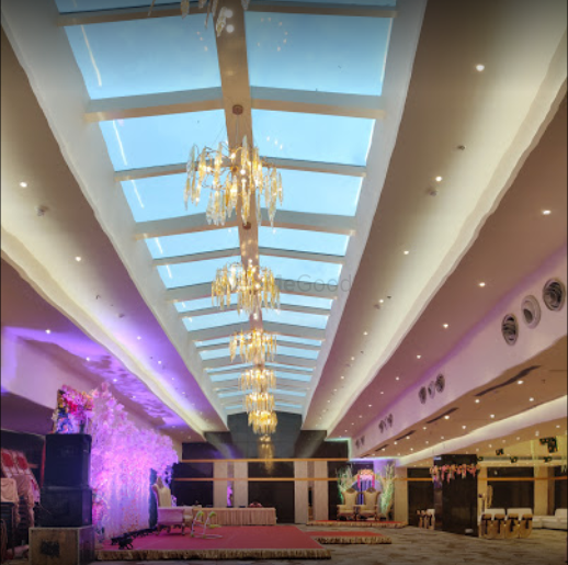 Photo By Emerald Banquet Hall - Venues
