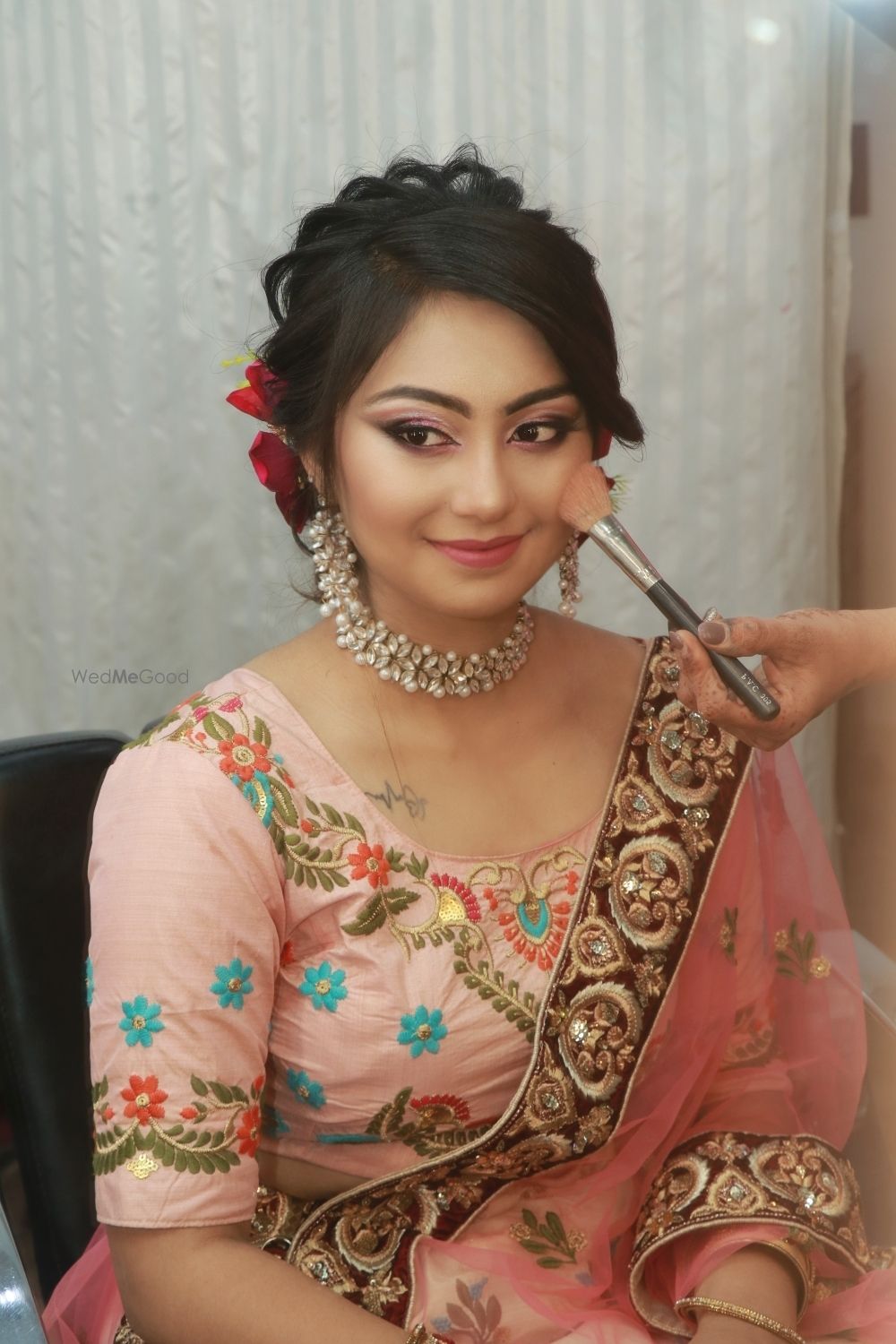 Photo By Venisiya Hair n Beauty Care - Bridal Makeup