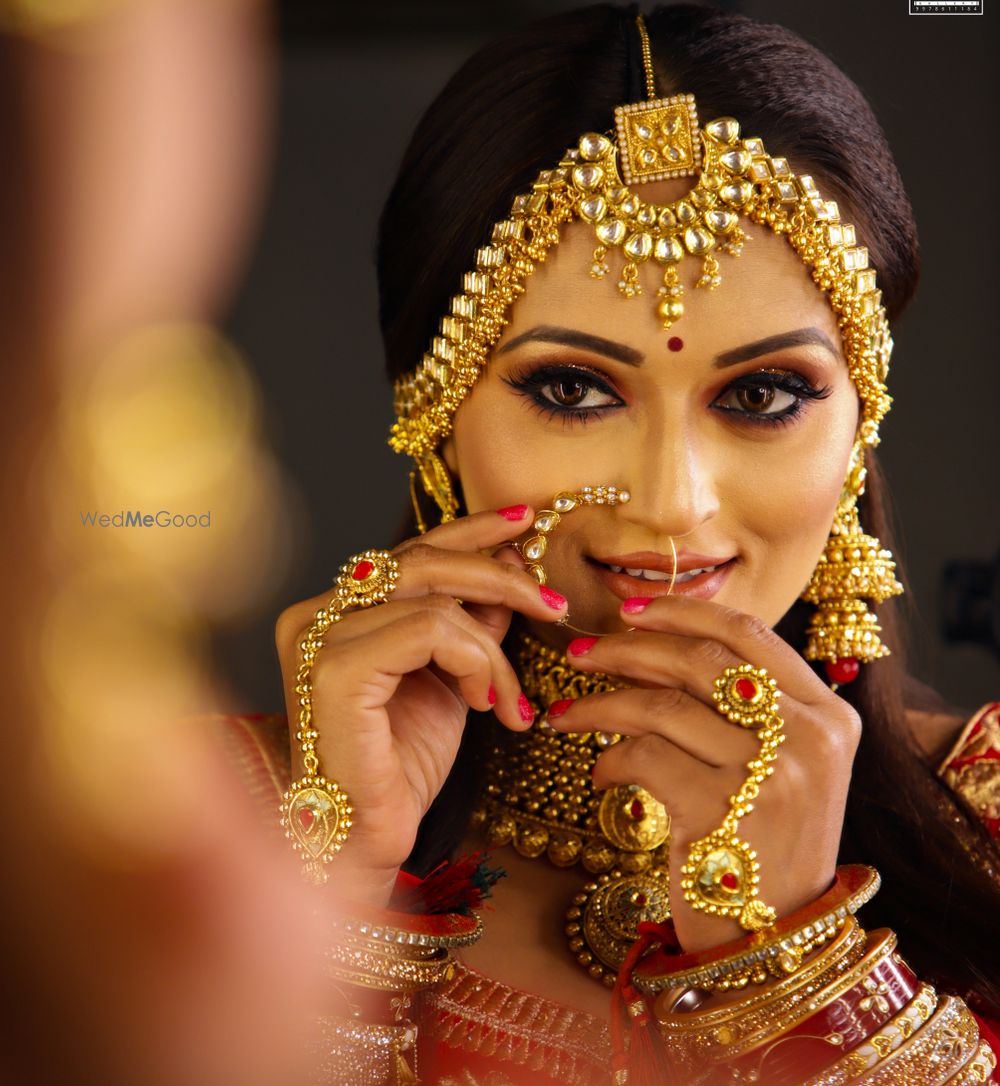 Photo By Venisiya Hair n Beauty Care - Bridal Makeup