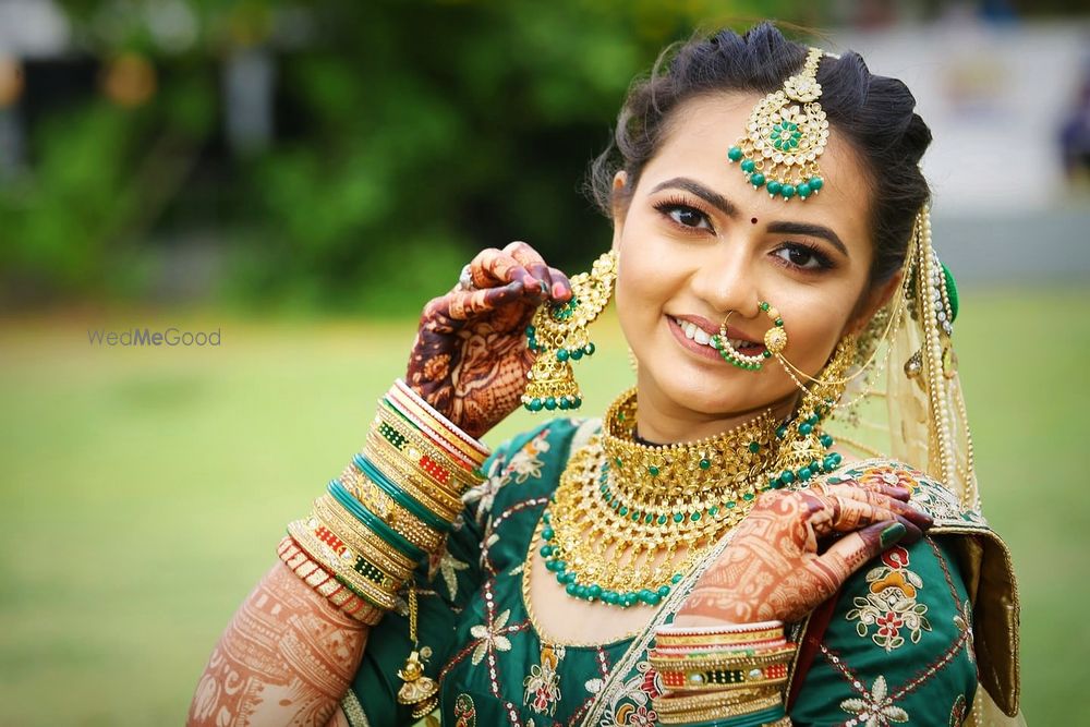 Photo By Venisiya Hair n Beauty Care - Bridal Makeup