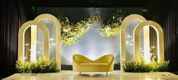 Photo By Shine Events - Wedding Stage Decorators - Decorators