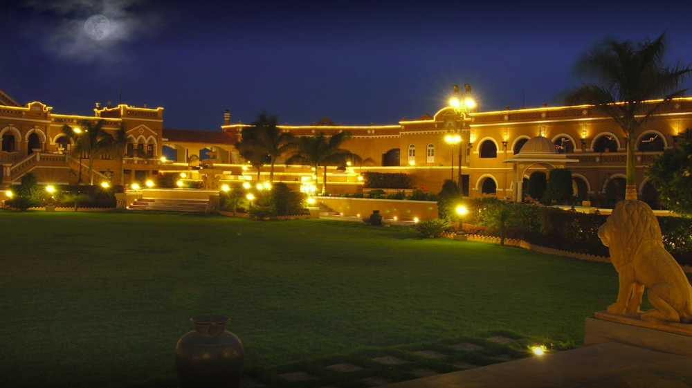 Khirasa Palace