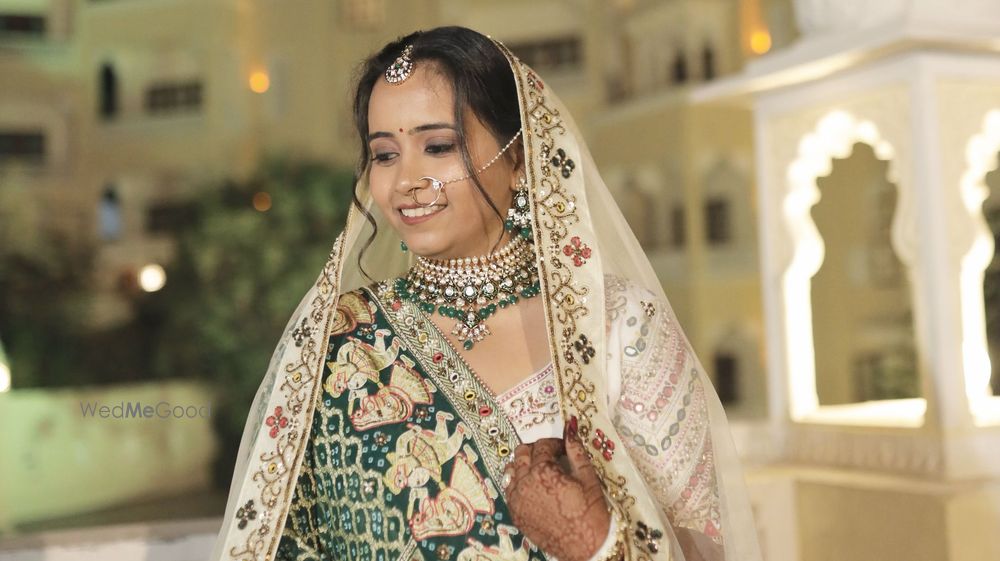 Makeup by Charmi Patel