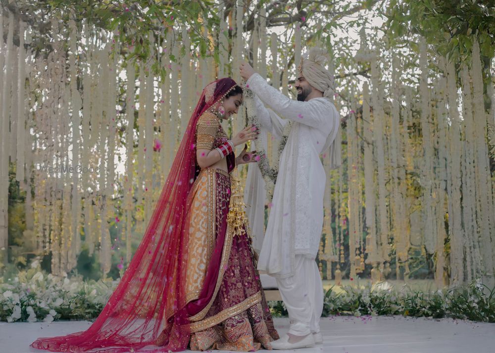 Photo By Knotting Bells - Photographers