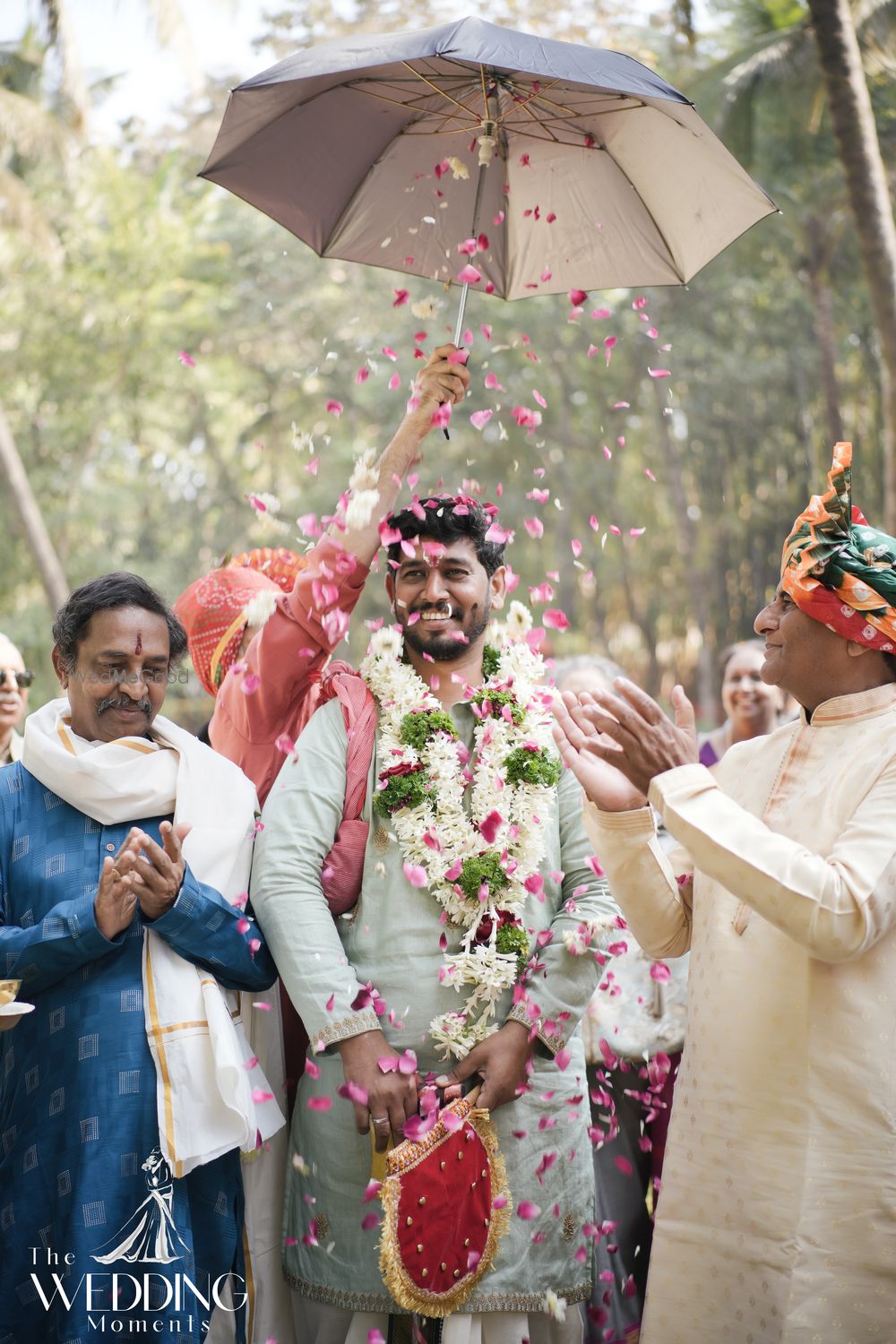 Photo By The Wedding Moments - Photographers