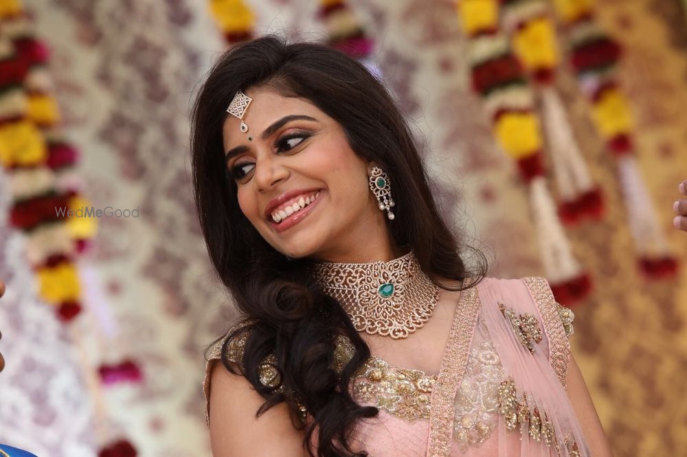 Photo By Rhea Makeup Artist - Bridal Makeup